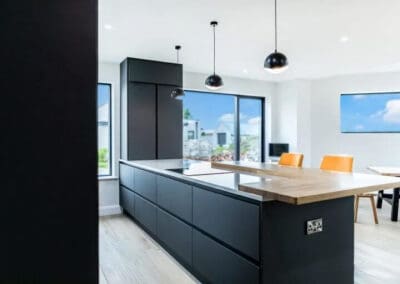 Havanna door design dark grey contemporary kitchen style Mangan Woodcraft ()